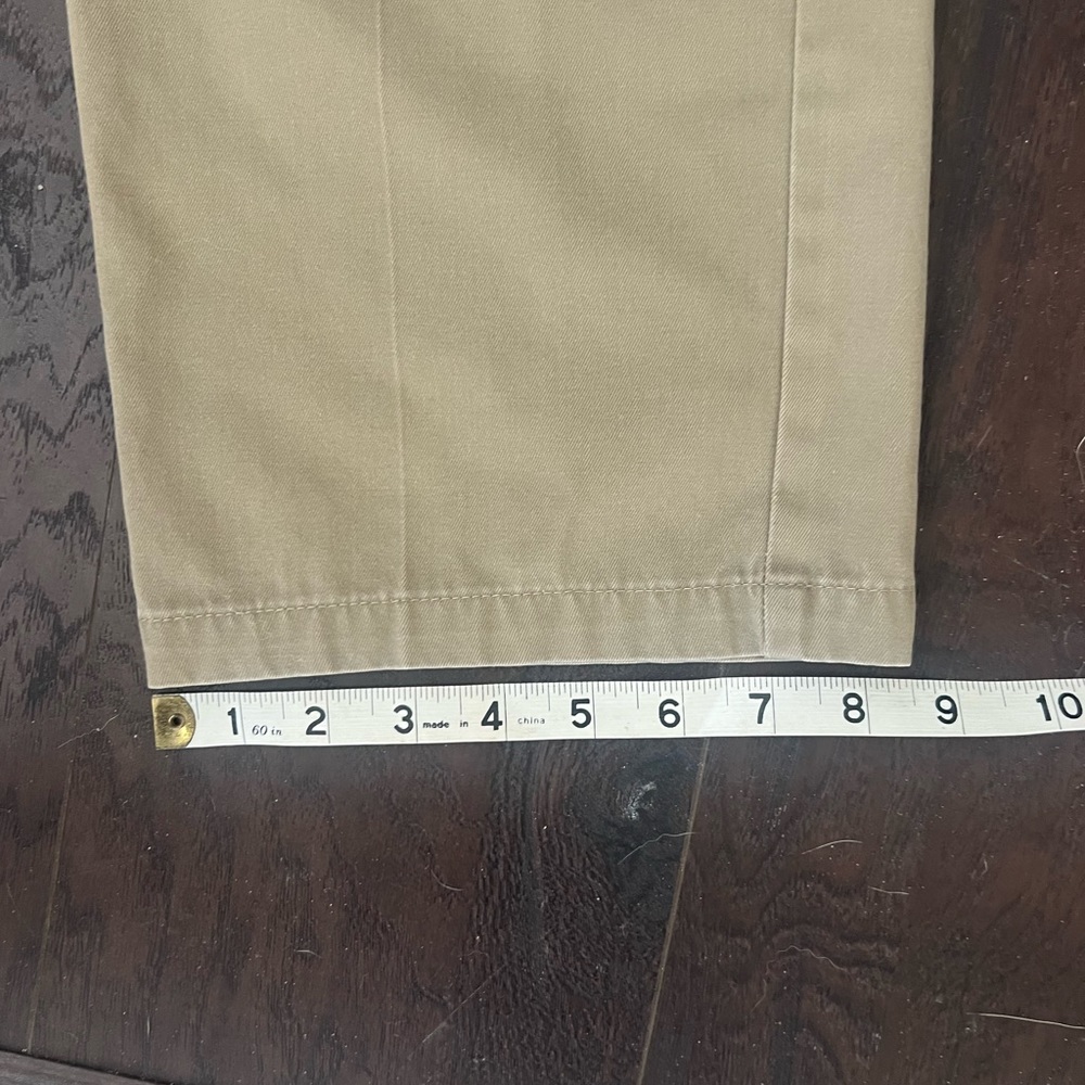 Dockers khakis size 30 x 30 flat front pants pockets - Picture 3 of 10